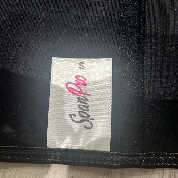 Bellefit Black Waist Trainer - Picture 2 of 2